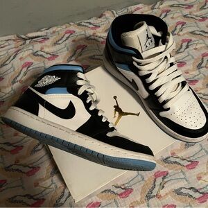 Nike Air Jordan 1